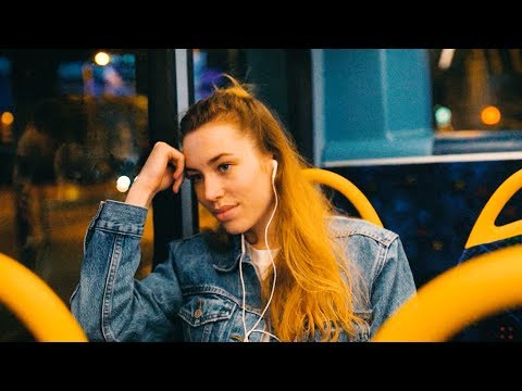 Sarah Close - Crazy Kind (Lyric Video)